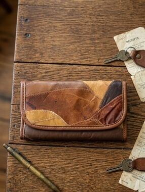Vintage Women’s Patchwork Brown Leather Fold Over Wallet Pre-owned